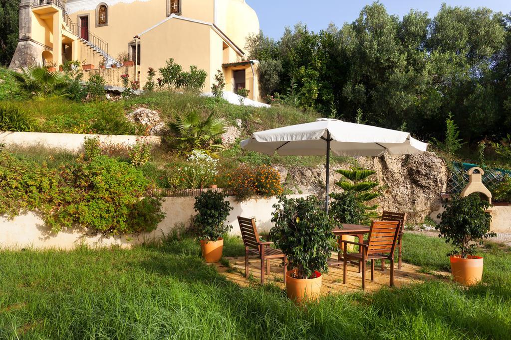 Infinity Villa Kato Pavliana 外观 照片