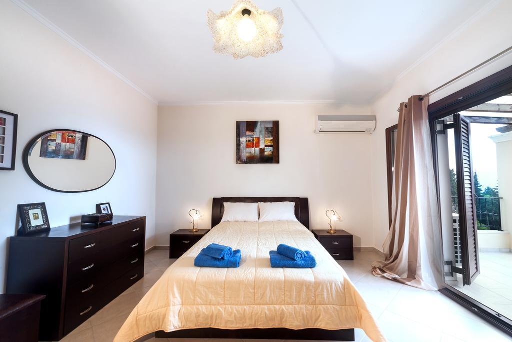 Infinity Villa Kato Pavliana 外观 照片