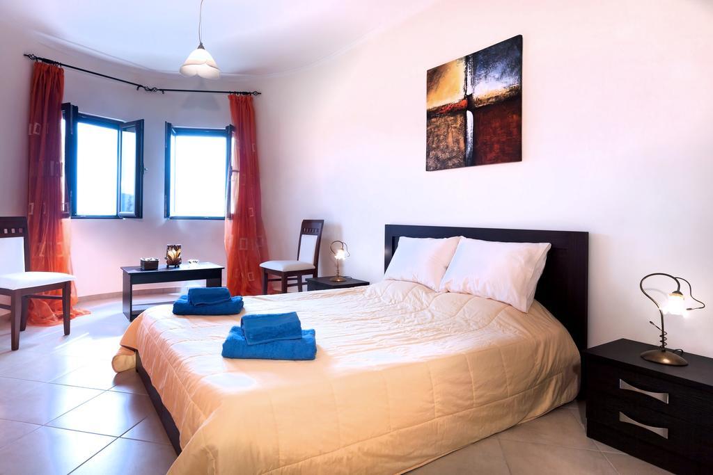 Infinity Villa Kato Pavliana 外观 照片